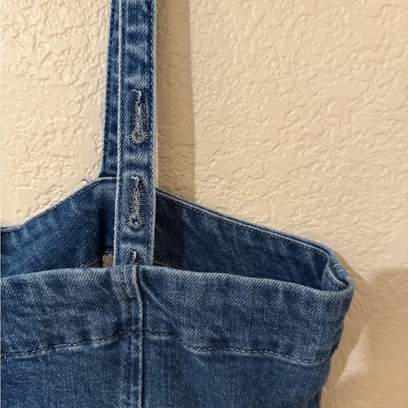 Women’s PAIGE Anessa Seamed Denim Wide Leg Cropped Jumpsuit in Delia - Picture 7 of 13